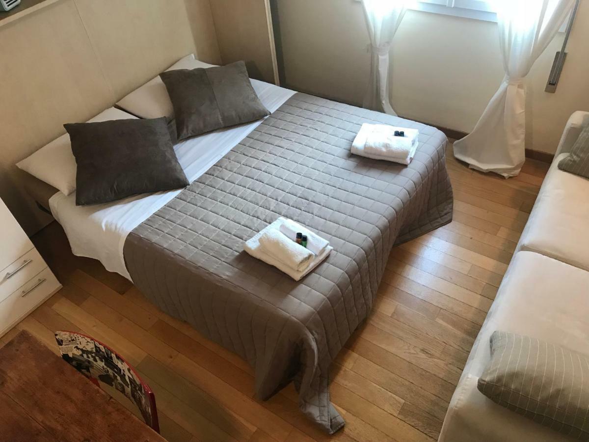San Domenico Apartment Болонья Экстерьер фото